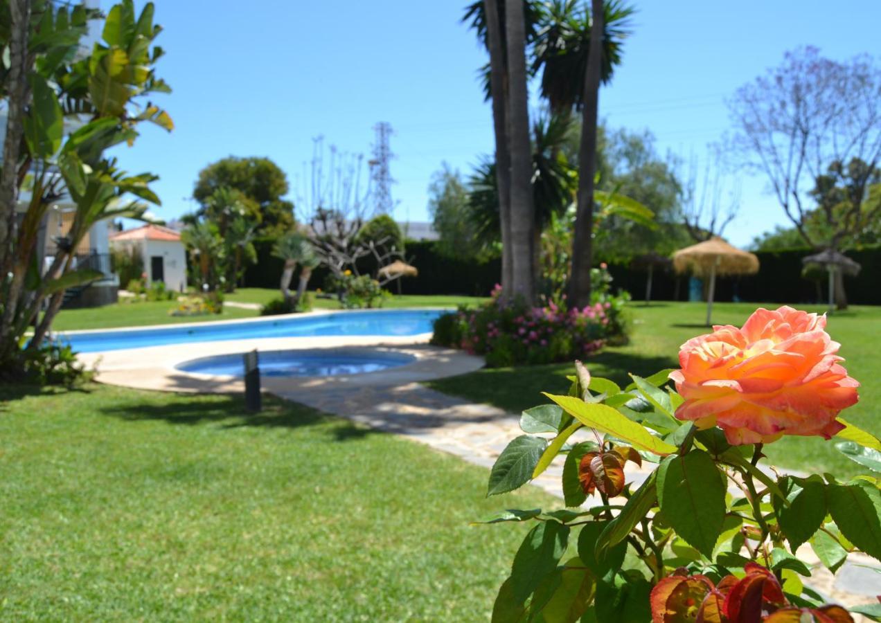 Luxury Garden Apartment - Walking Distance To The Sea Sitio de Calahonda Dış mekan fotoğraf