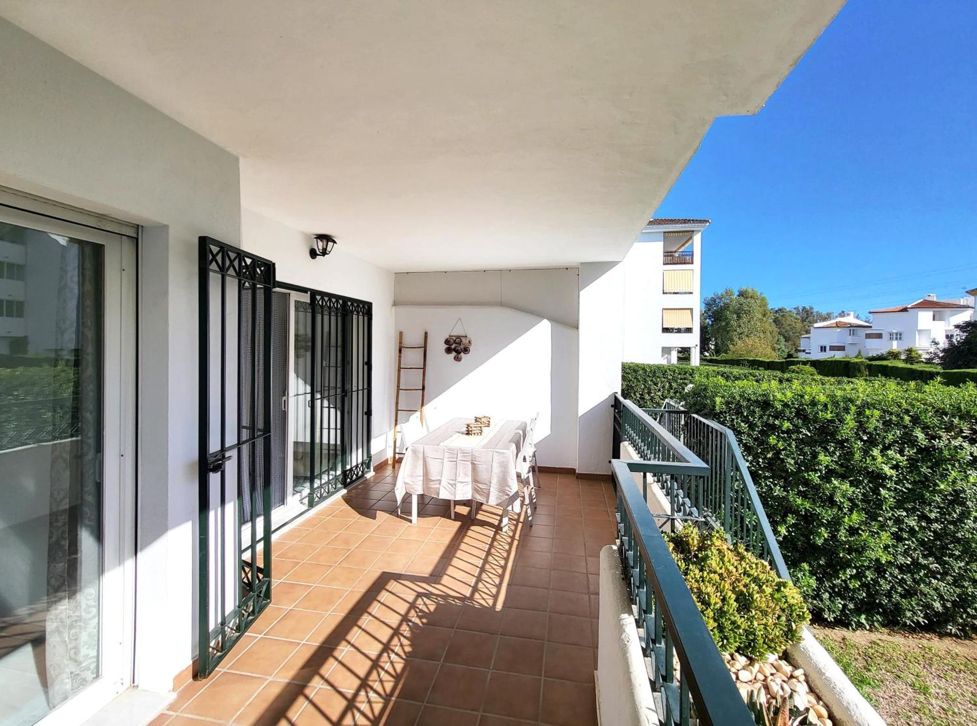 Luxury Garden Apartment - Walking Distance To The Sea Sitio de Calahonda Dış mekan fotoğraf